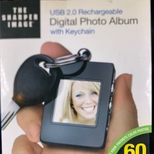 The Sharper Image Digital Photo Album w/ Keychain